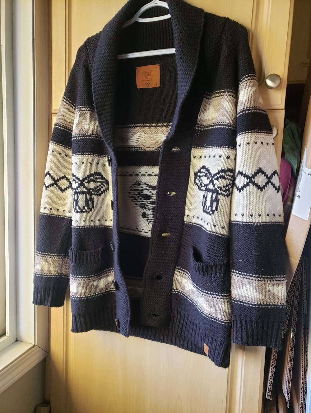 Aritzia TNA 100% LambsWool Women's Shawl Collar Cardigan Sweater